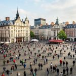 London squares as social spaces
