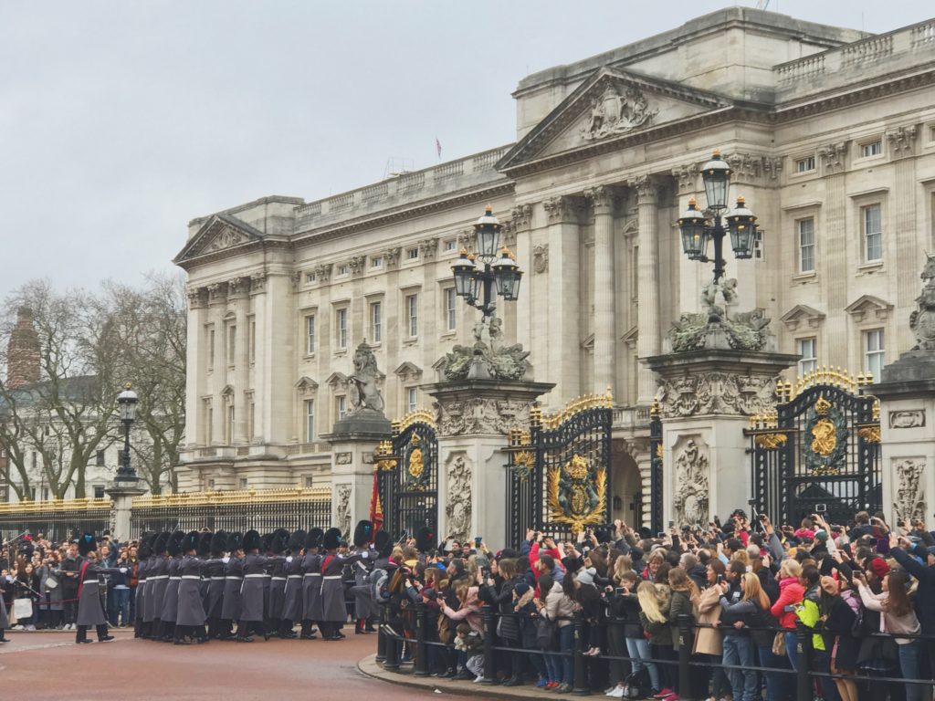Changing the Guard, Buckingham Palace